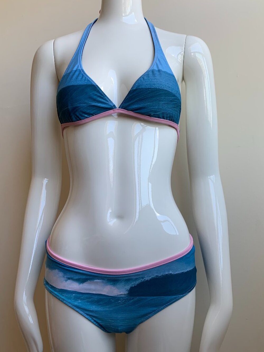 Aaron Chang blue wave ocean print scenic reversible navy bikini